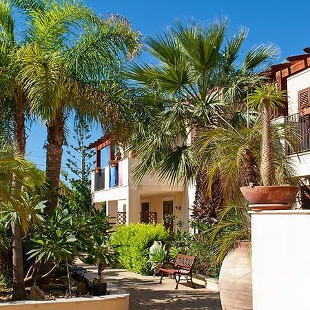 Residence Casa Del Mar Sicilia Marina di Modica Exterior foto