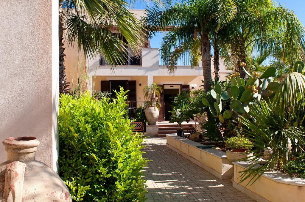 Residence Casa Del Mar Sicilia Marina di Modica Exterior foto