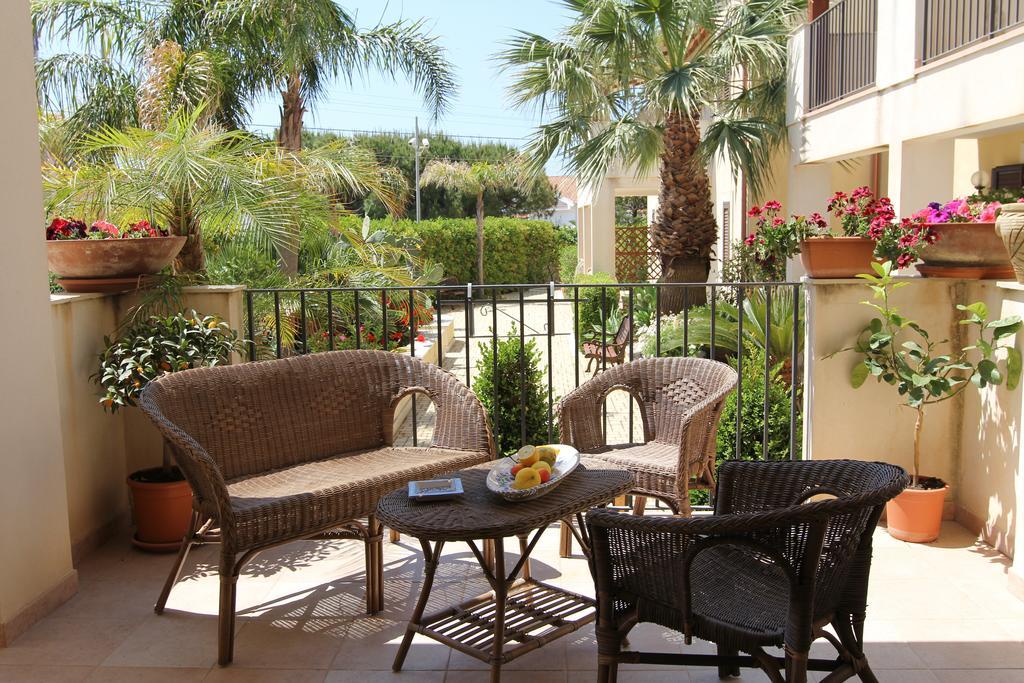 Residence Casa Del Mar Sicilia Marina di Modica Exterior foto