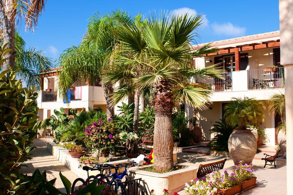 Residence Casa Del Mar Sicilia Marina di Modica Exterior foto